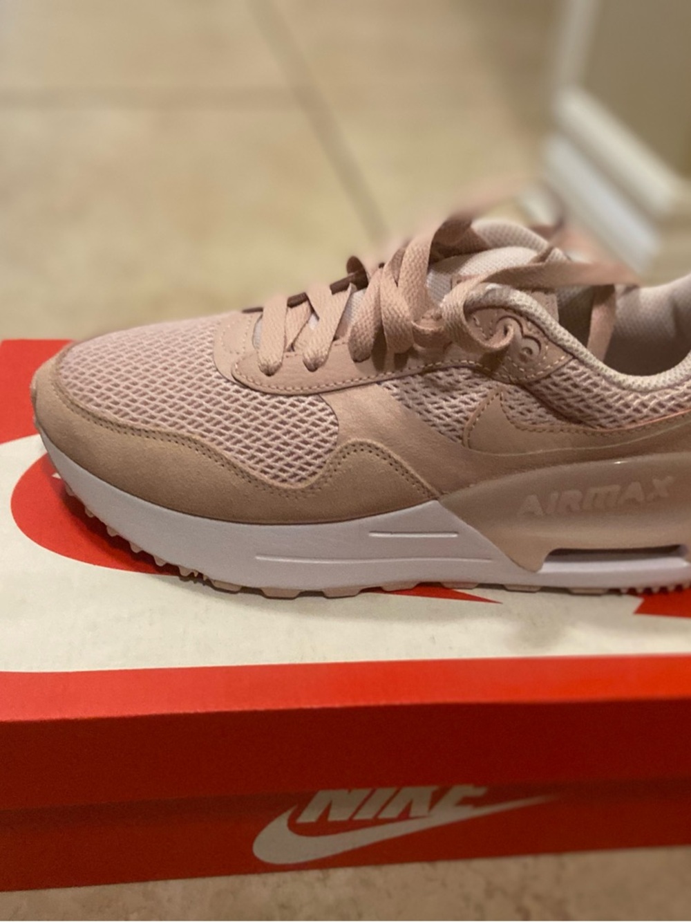 Nike Air Max Women's Sneakers Dusty Pink - Picture 2 of 4